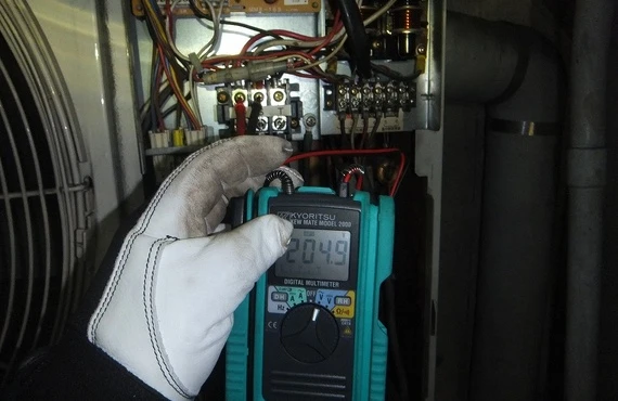 空調機点検でエアコンの健康を守りましょう！